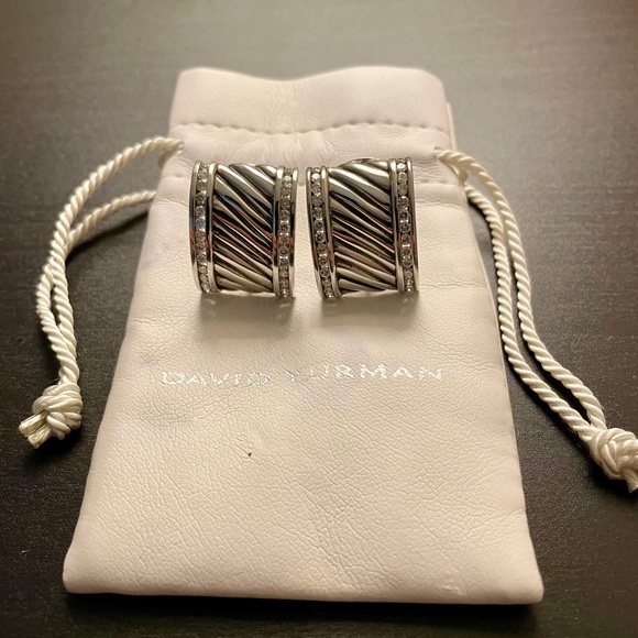 David Yurman Jewelry - David Yurman Thoroughbred Cigar Band Earrings